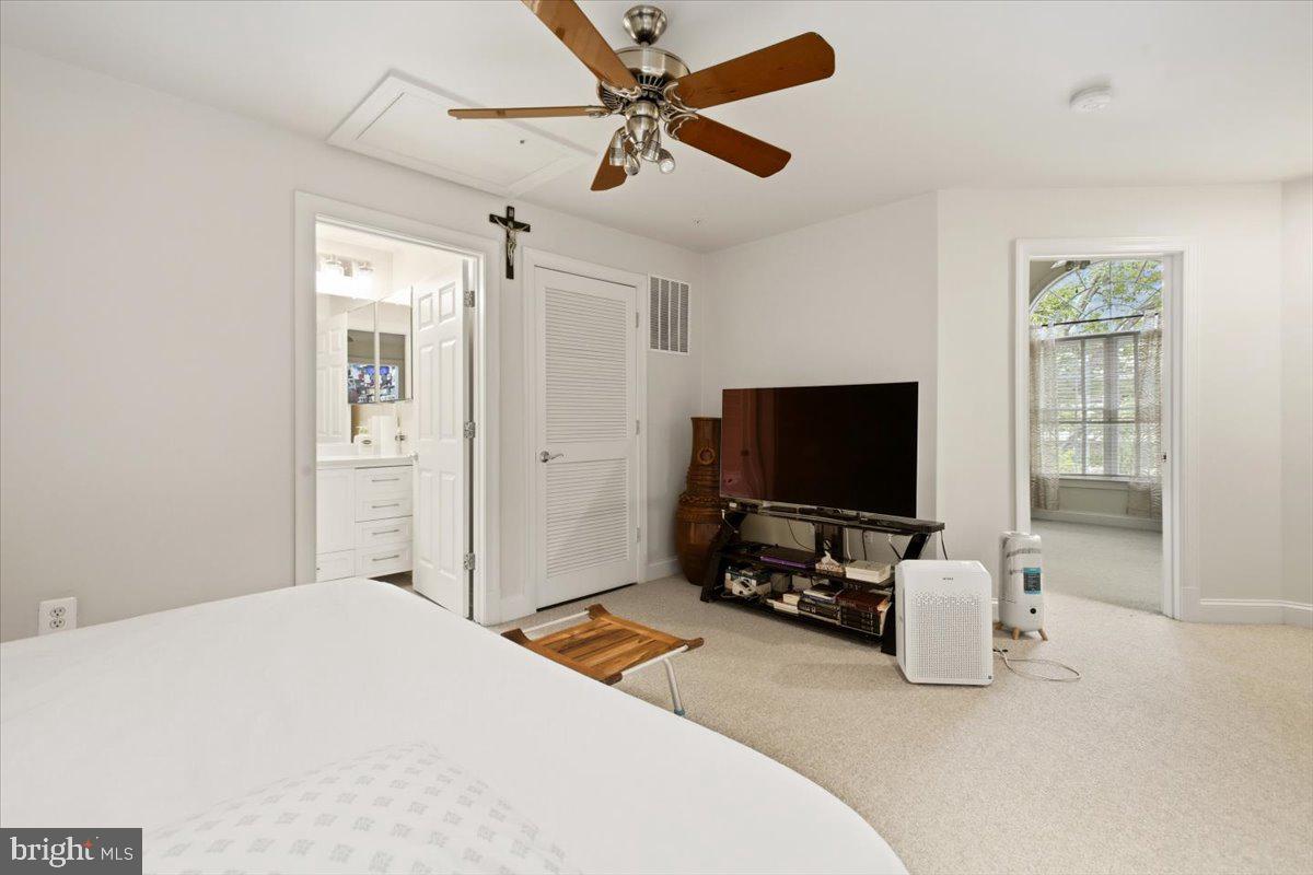 1309 Mclean Crest Ct Property Photo 30