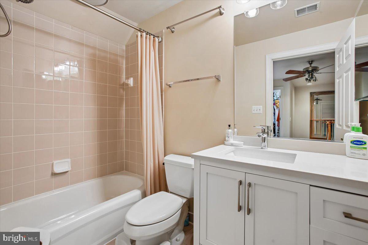 1309 Mclean Crest Ct Property Photo 34
