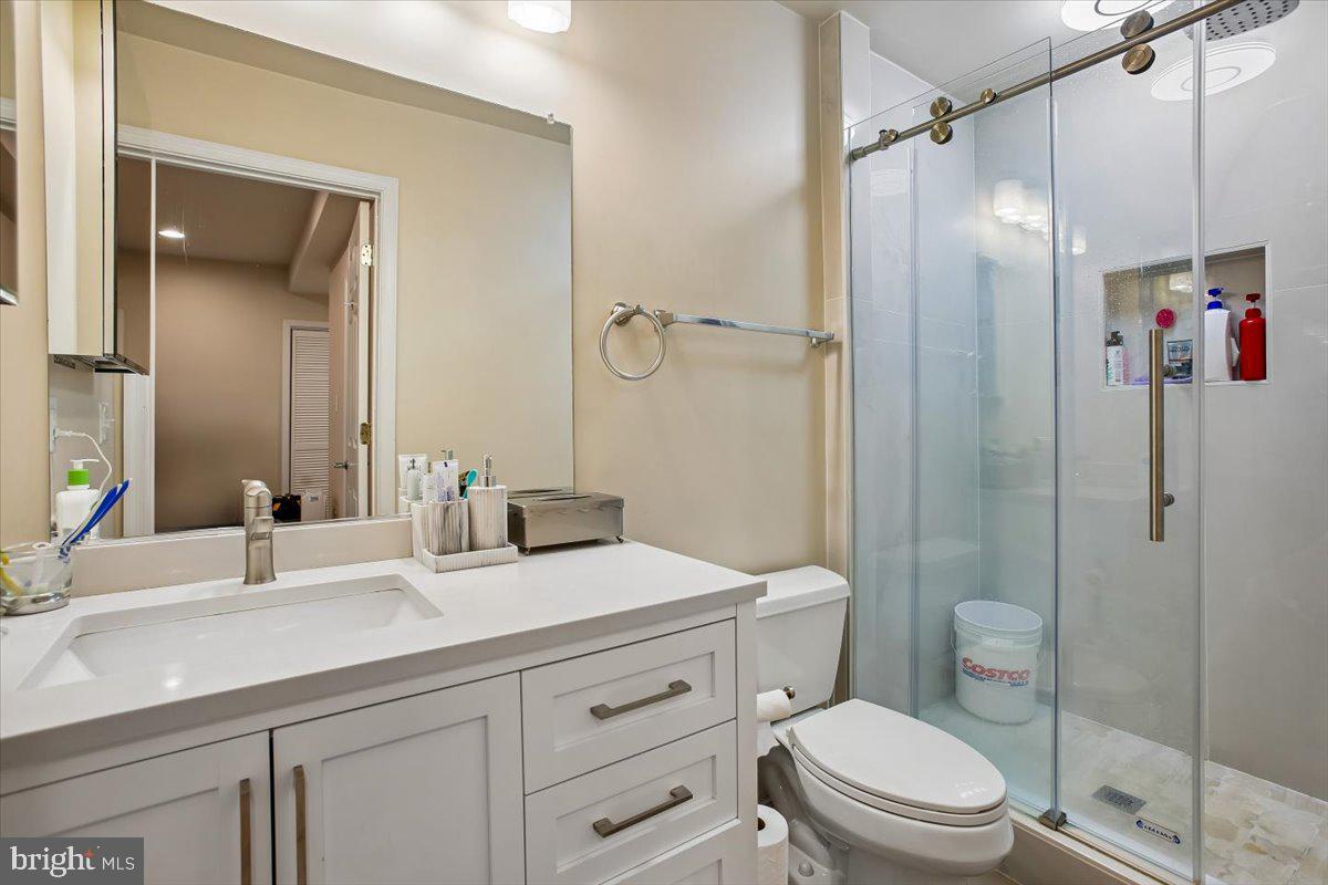 1309 Mclean Crest Ct Property Photo 45