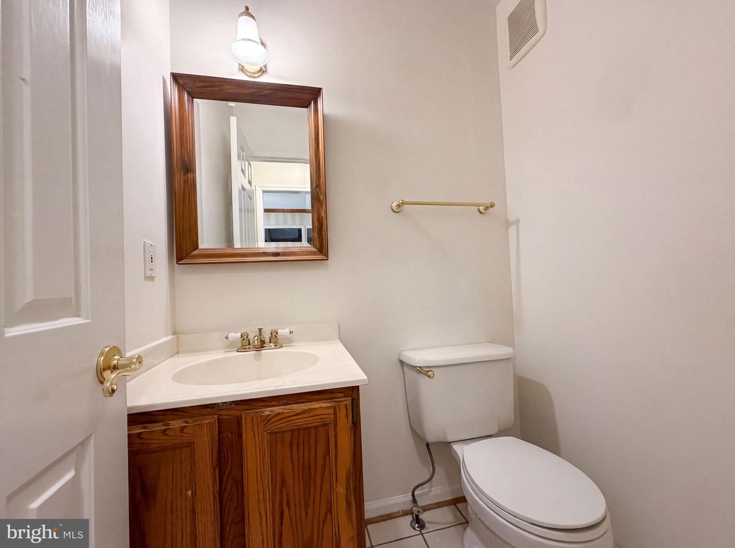 4819 Powell Rd Property Photo 21
