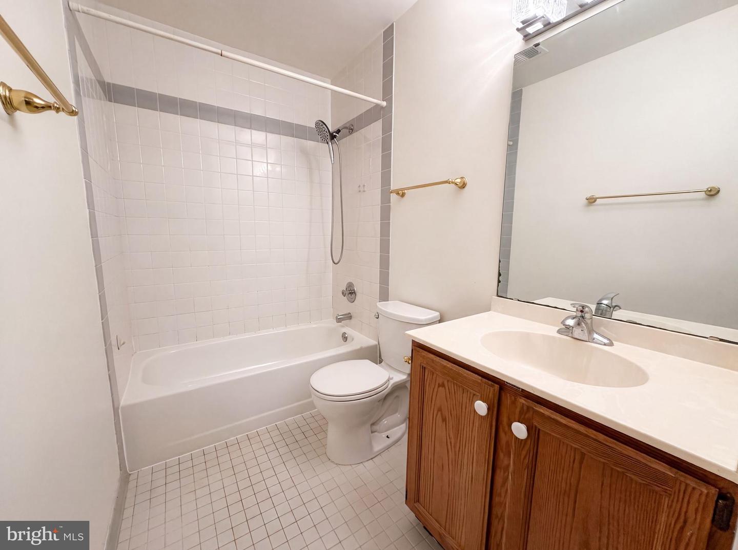 4819 Powell Rd Property Photo 36