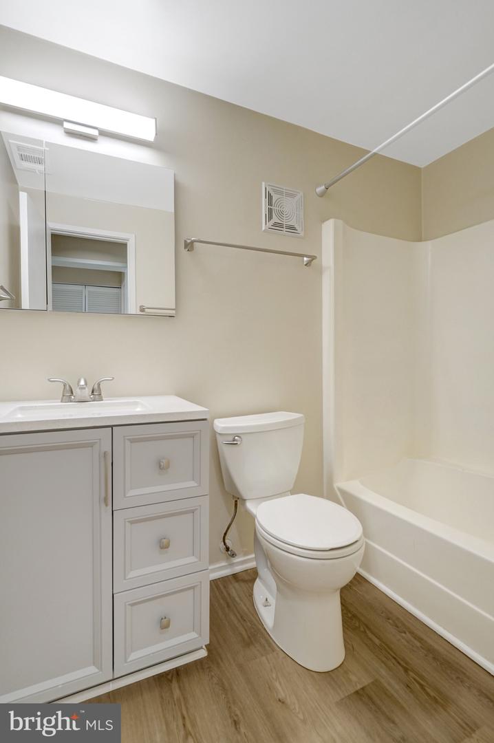 4445 Elan Ct Property Photo 35