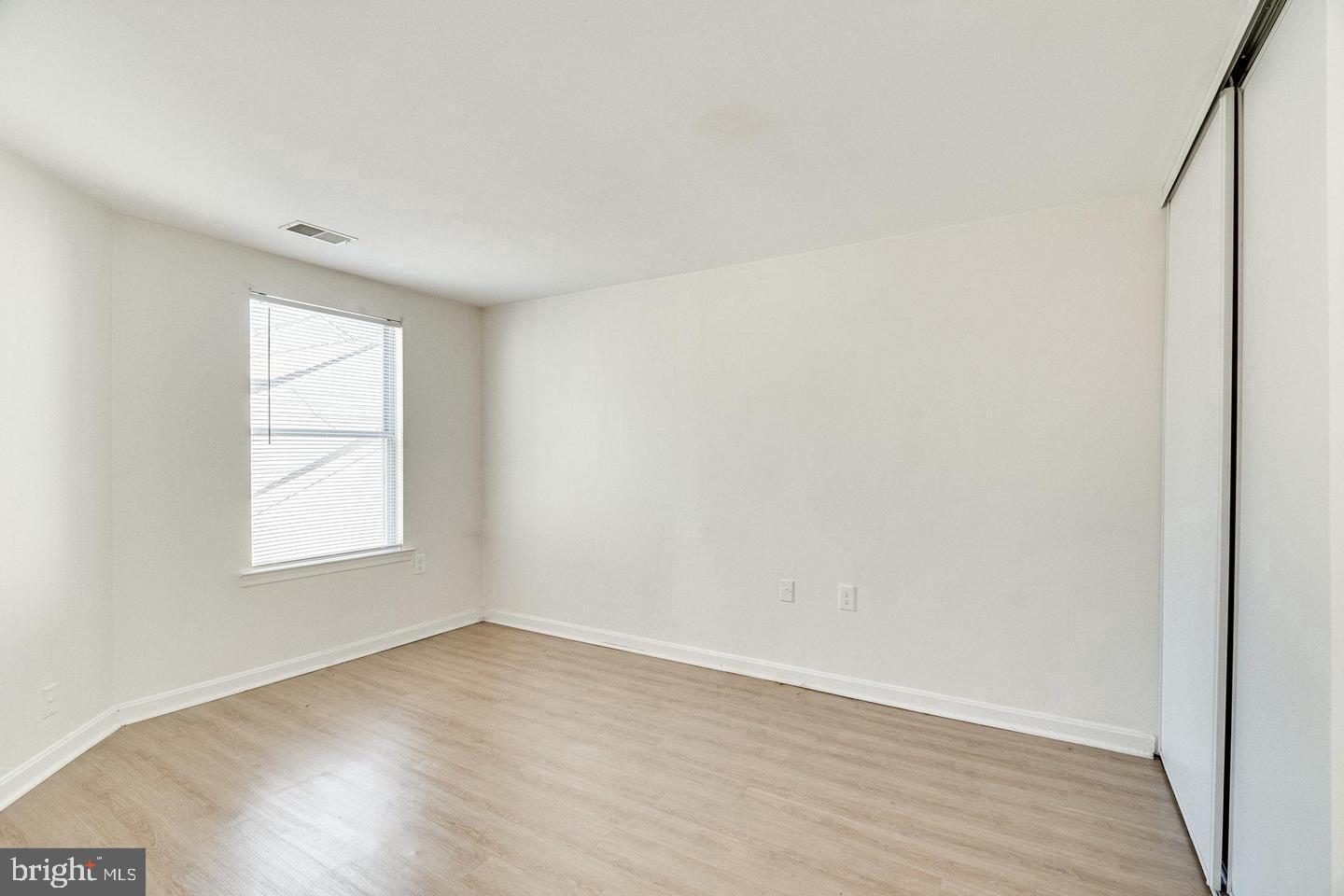 4418 Pembrook Village Dr #121 Property Photo 15