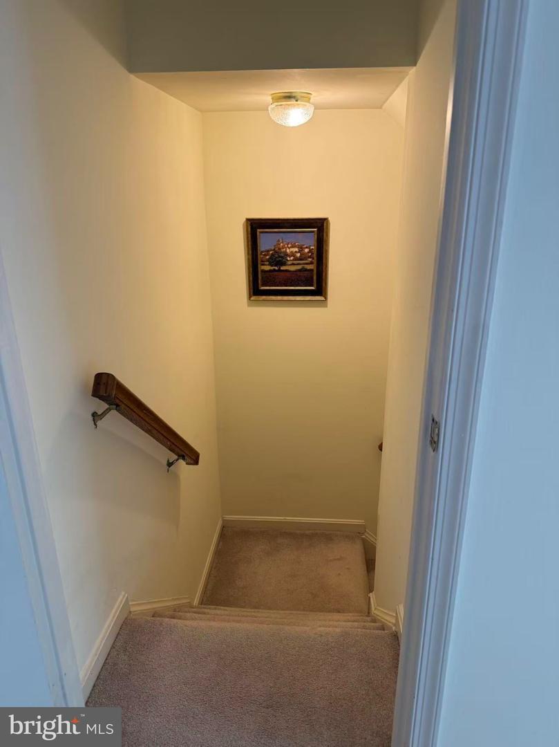 6903 Compton Valley Ct Property Photo 32