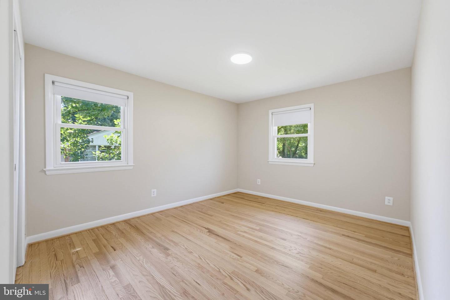 7048 Cindy Ln Property Photo 16