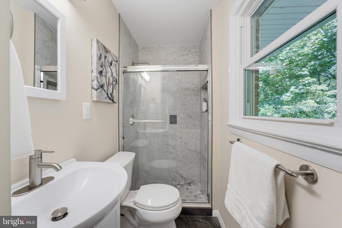 7048 Cindy Ln Property Photo 20