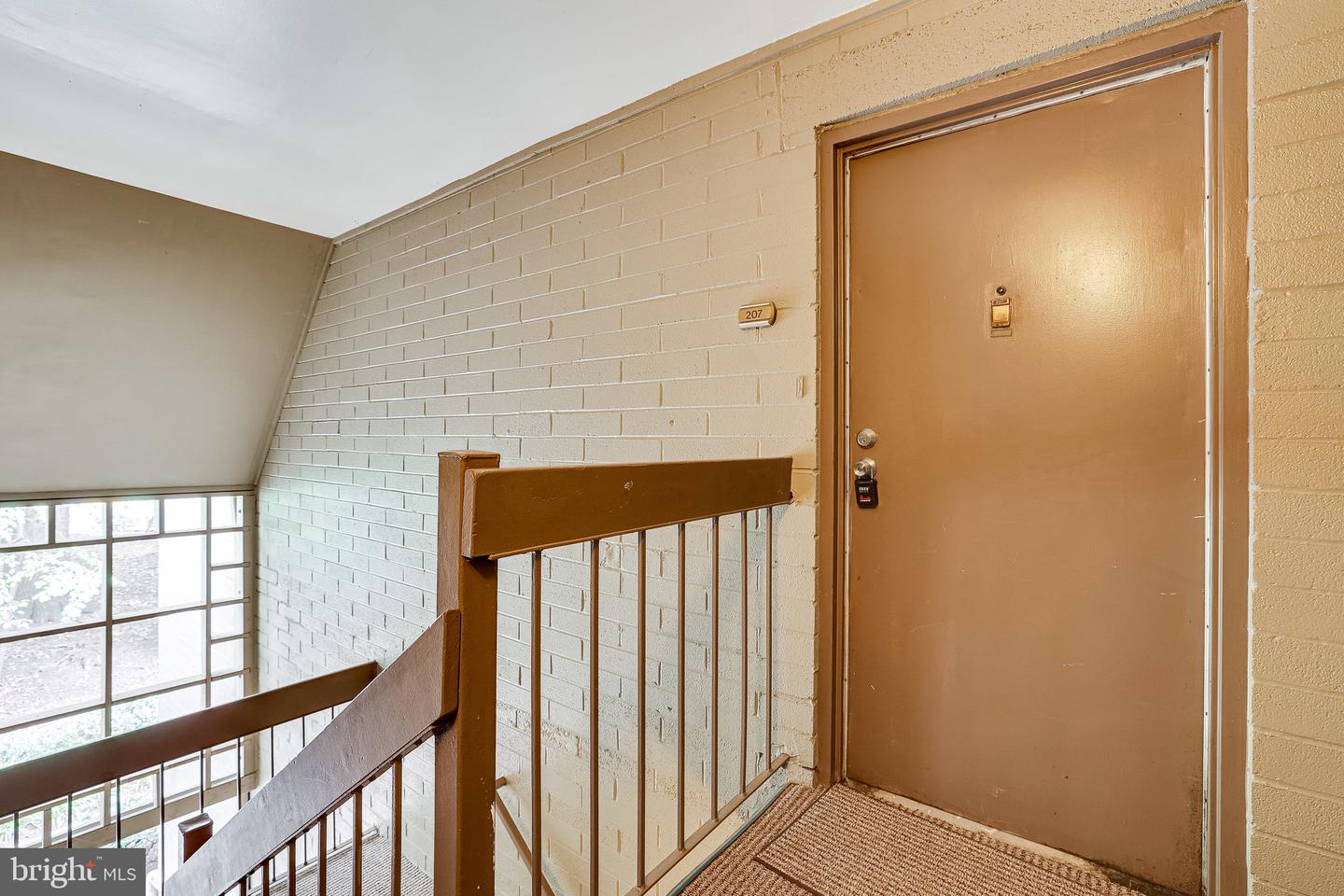 2210 Springwood Dr #207 Property Photo 26