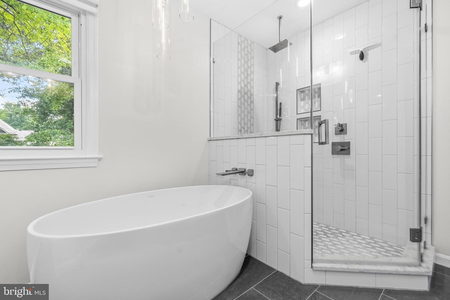 9403 Ferry Landing Ct Property Photo 30