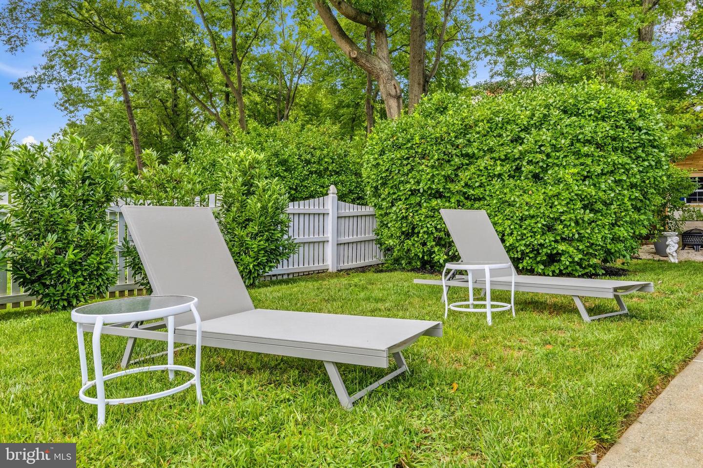 9403 Ferry Landing Ct Property Photo 46