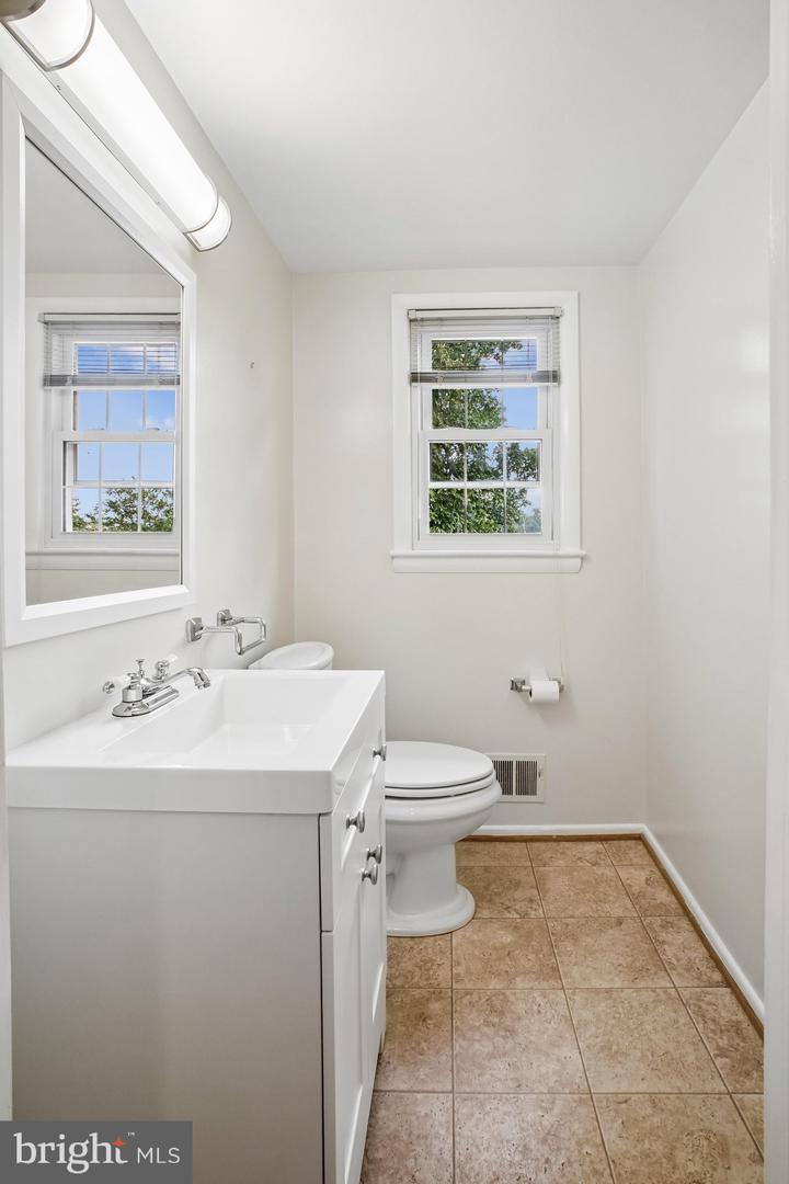 8352 Orange Ct Property Photo 11