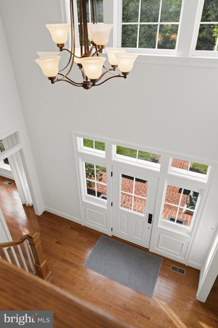 6799 Colby Crossing Way Property Photo 8