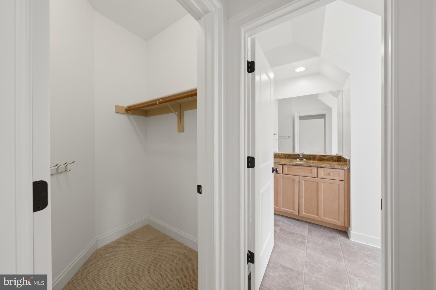 6799 Colby Crossing Way Property Photo 49