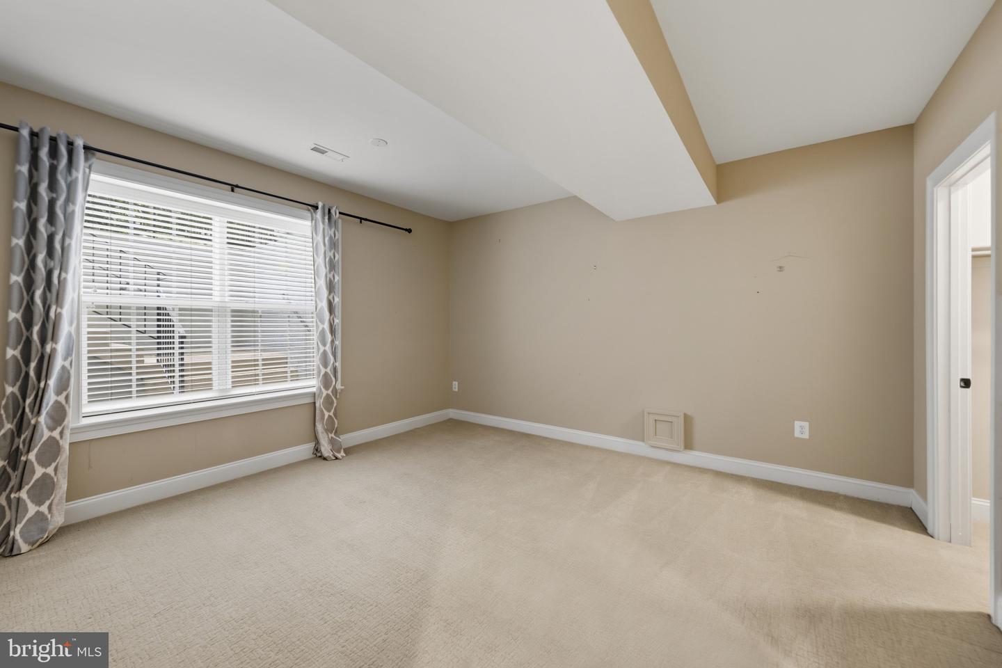 6799 Colby Crossing Way Property Photo 73
