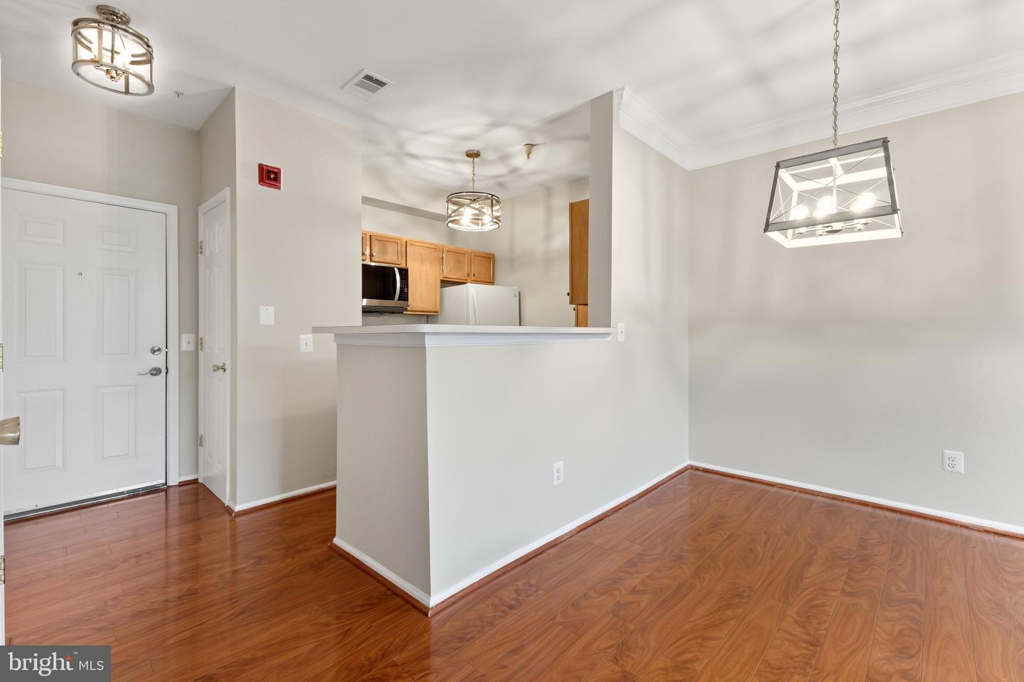 1530 Spring Gate Dr #9312 Property Photo 2