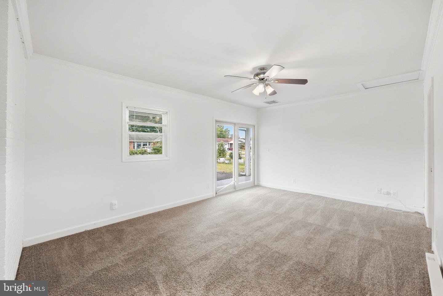 7907 Martha Washington St Property Photo 17
