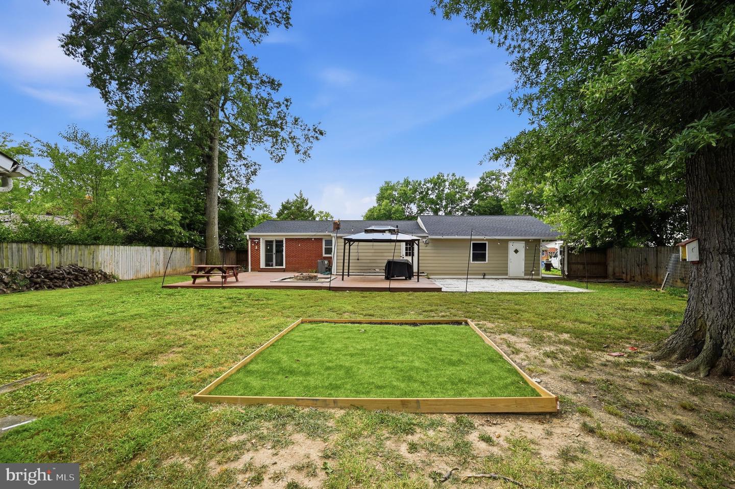 7907 Martha Washington St Property Photo 33
