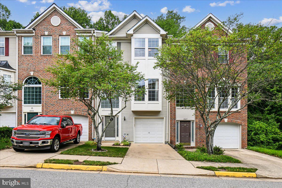 8429 CARMELA CIR