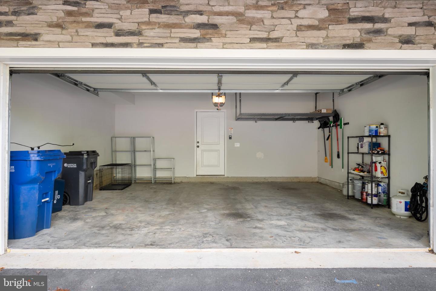 8276 Safarian Way Property Photo 4