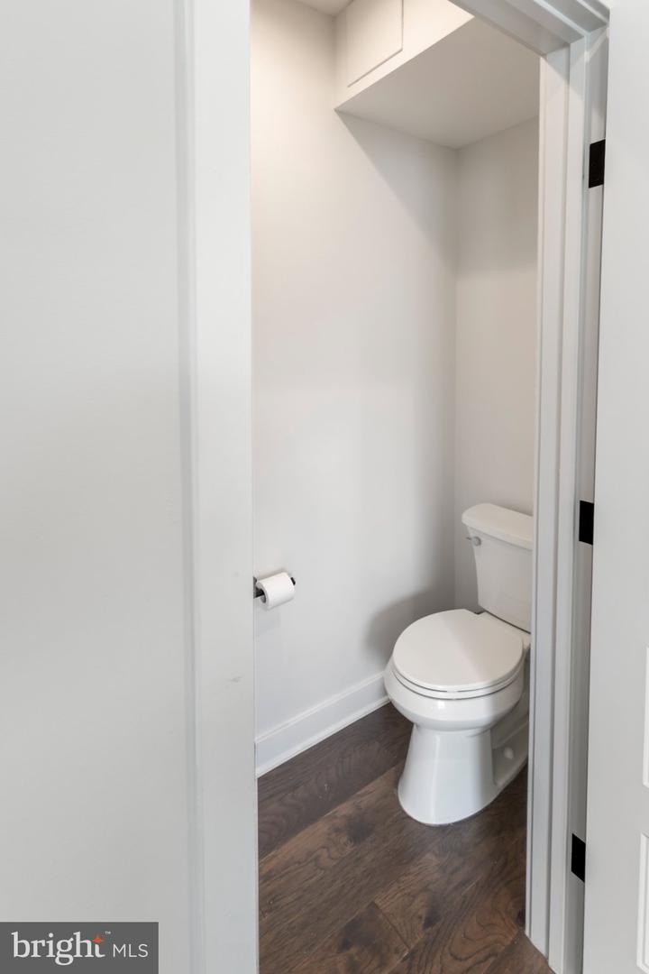 8276 Safarian Way Property Photo 19