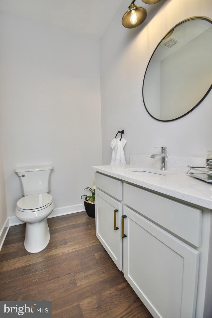 8276 Safarian Way Property Photo 24
