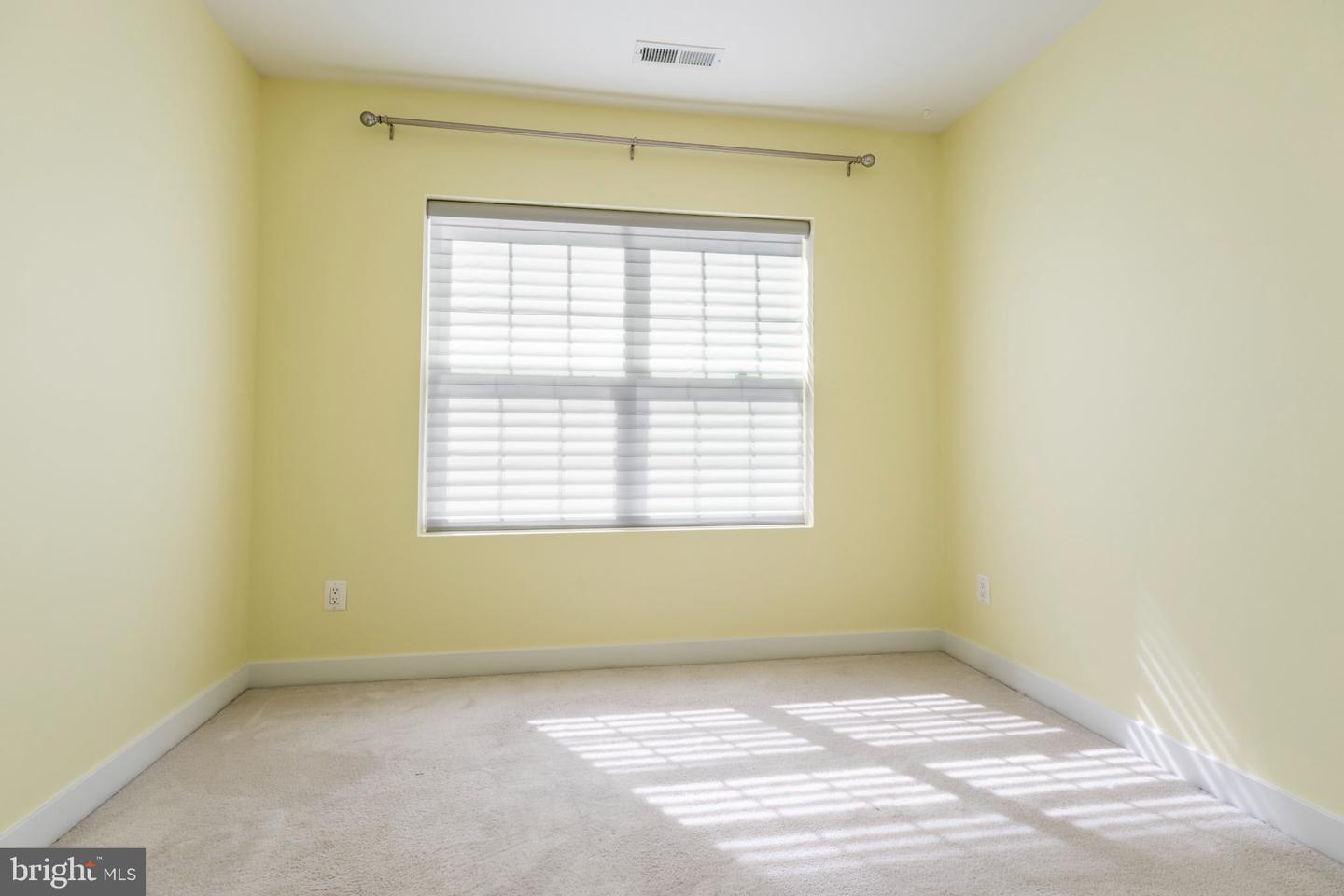 8276 Safarian Way Property Photo 28