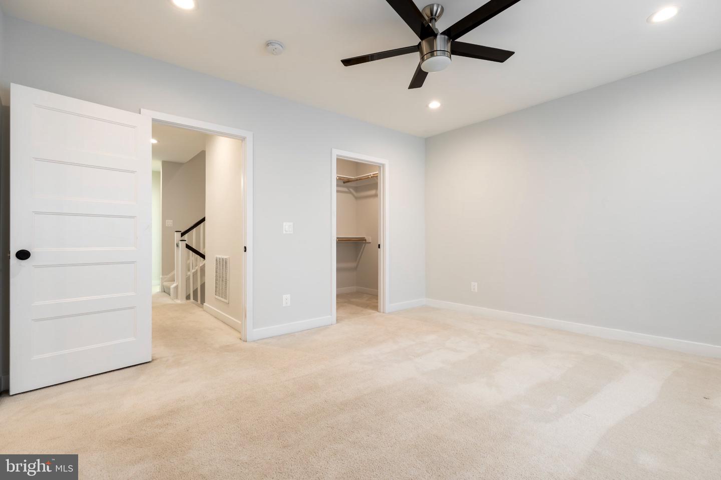 8276 Safarian Way Property Photo 30