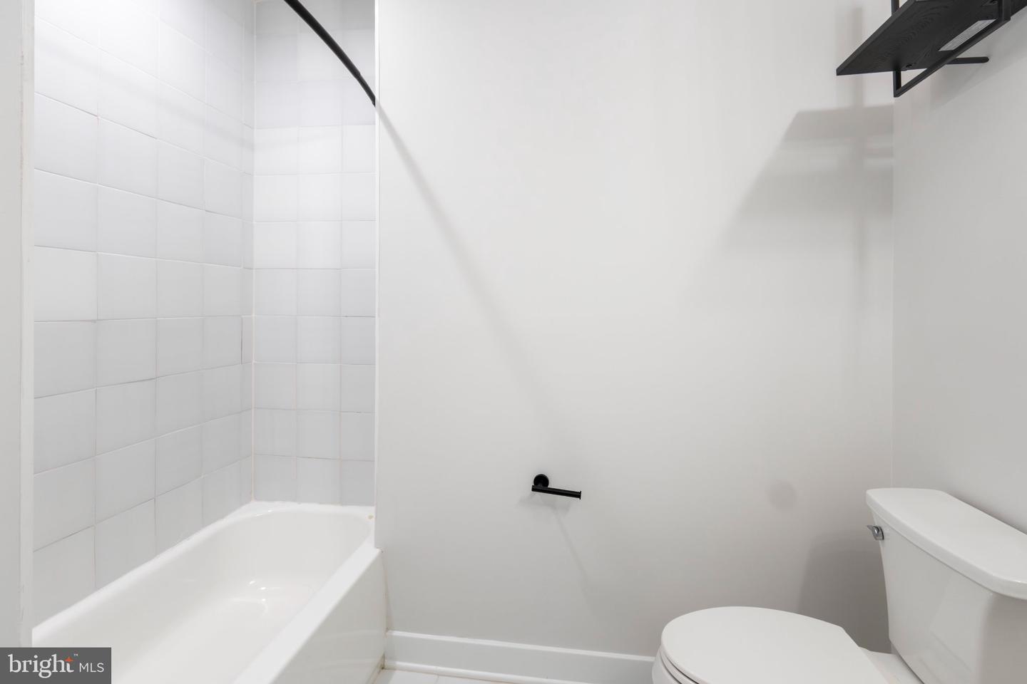 8276 Safarian Way Property Photo 34