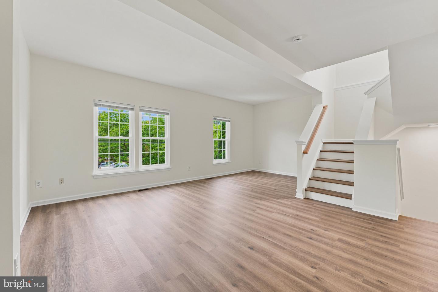 14247 Glade Spring Dr Property Photo 6