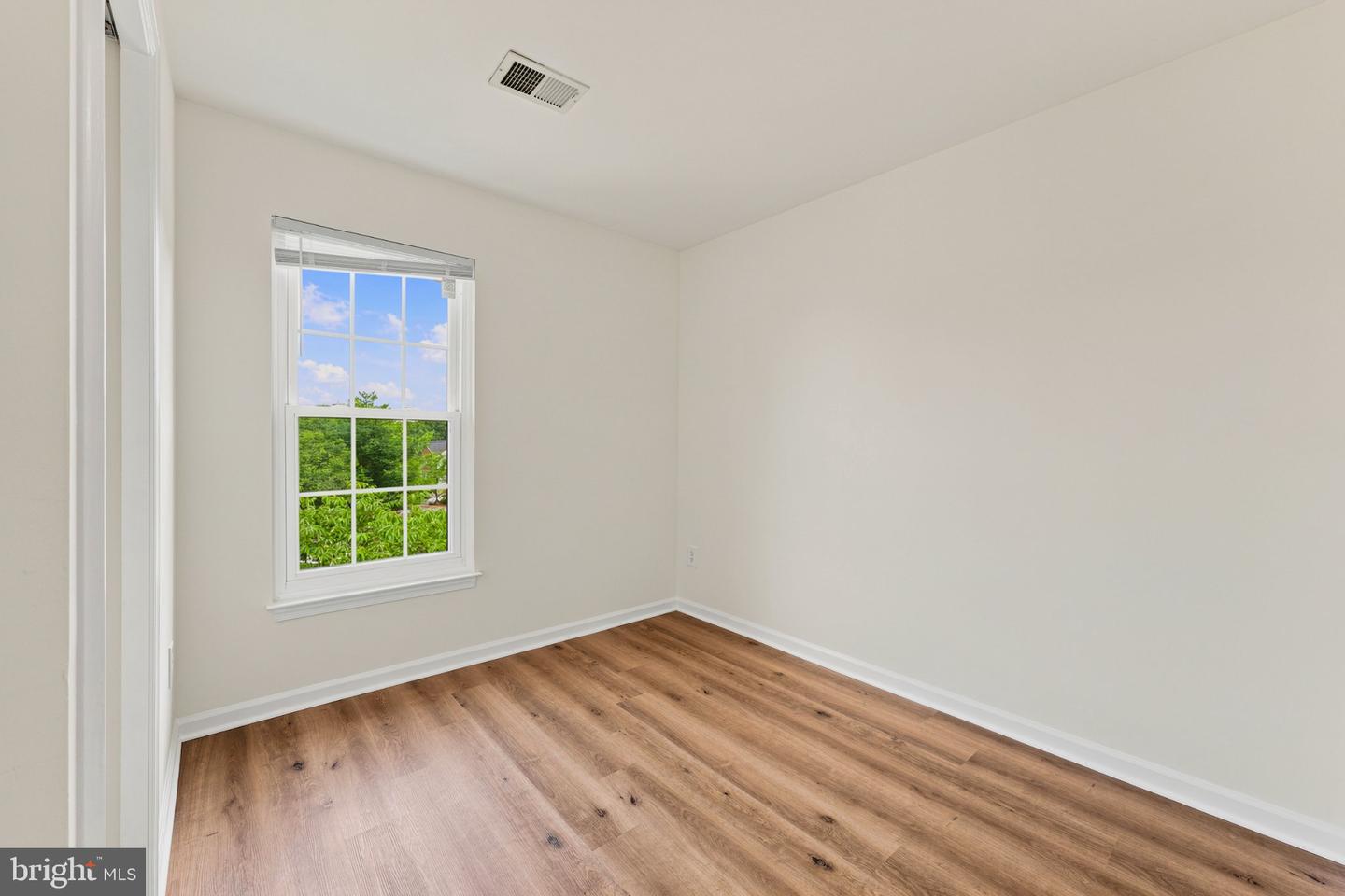 14247 Glade Spring Dr Property Photo 11