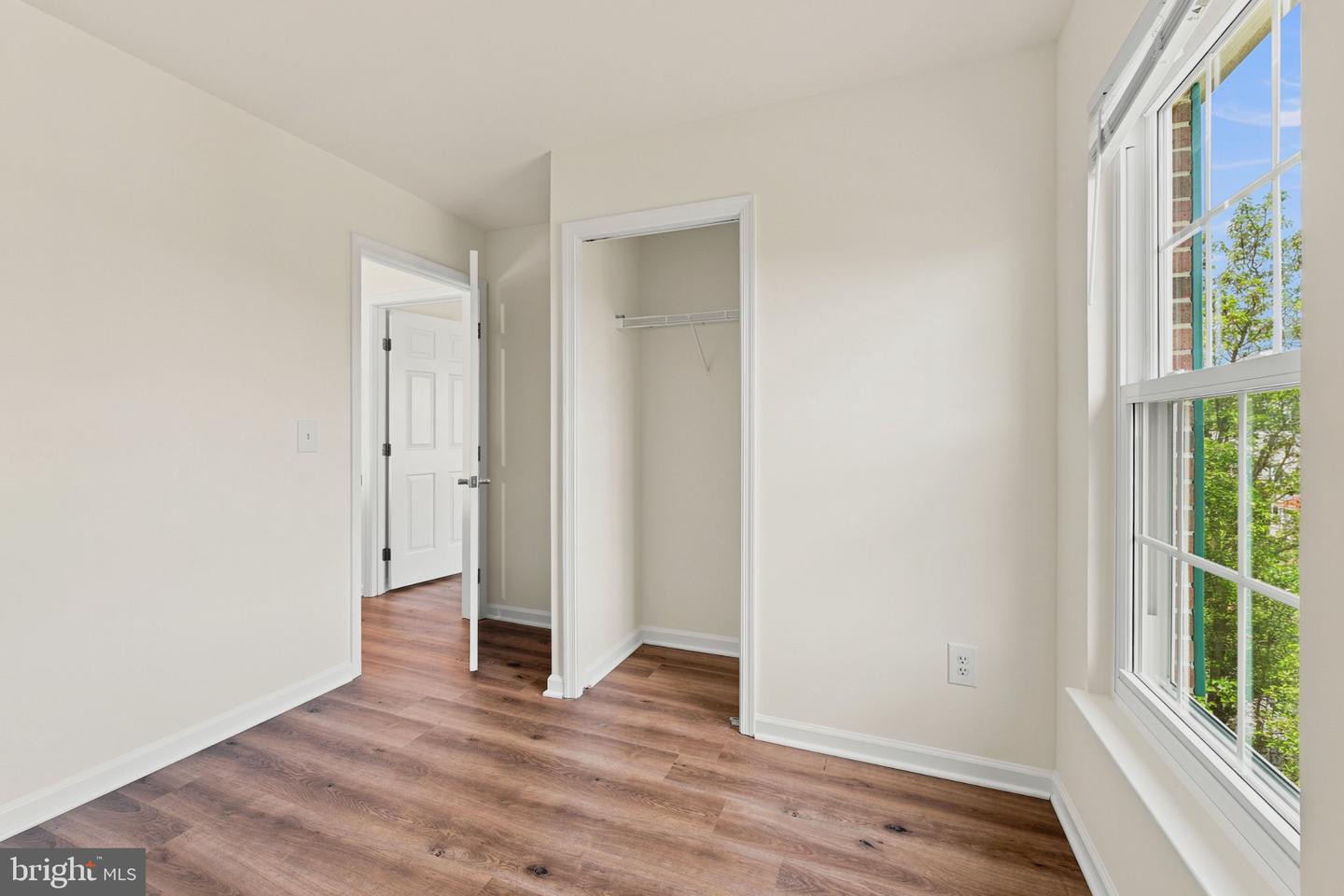 14247 Glade Spring Dr Property Photo 12