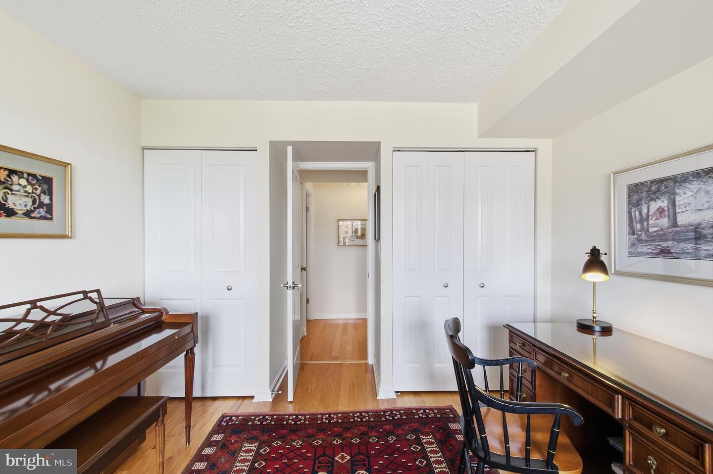 5904 Mount Eagle Dr #1415 Property Photo 19