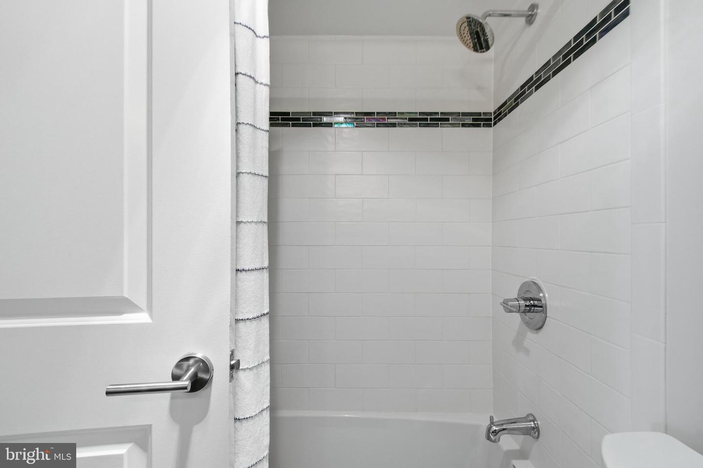 5904 Mount Eagle Dr #1415 Property Photo 21