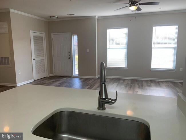 5123 Travis Edward Way #b Property Photo 16