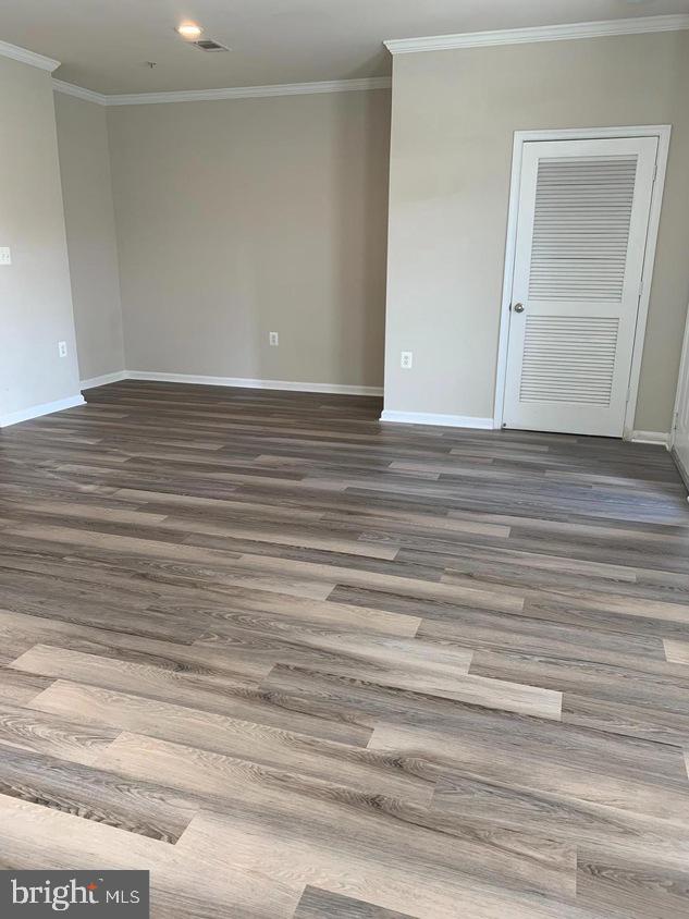 5123 Travis Edward Way #b Property Photo 20