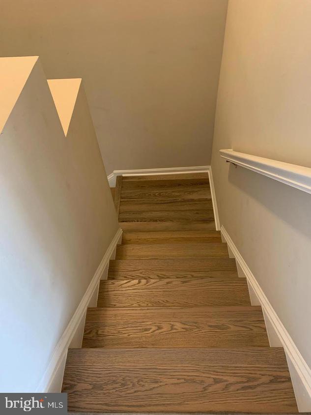 5123 Travis Edward Way #b Property Photo 24