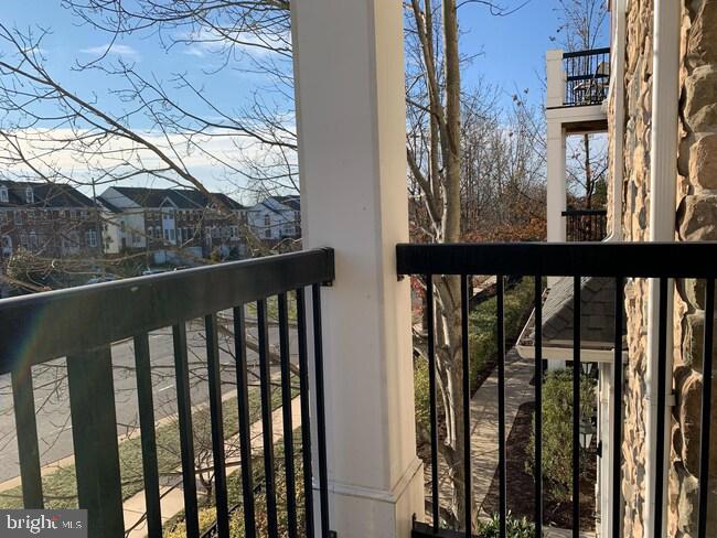 5123 Travis Edward Way #b Property Photo 33