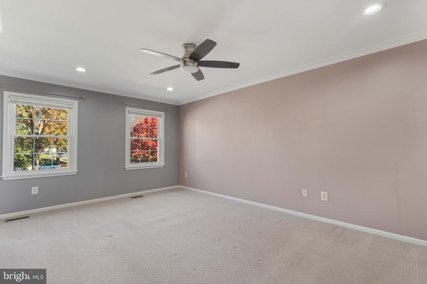2621 John Milton Dr Property Photo 20