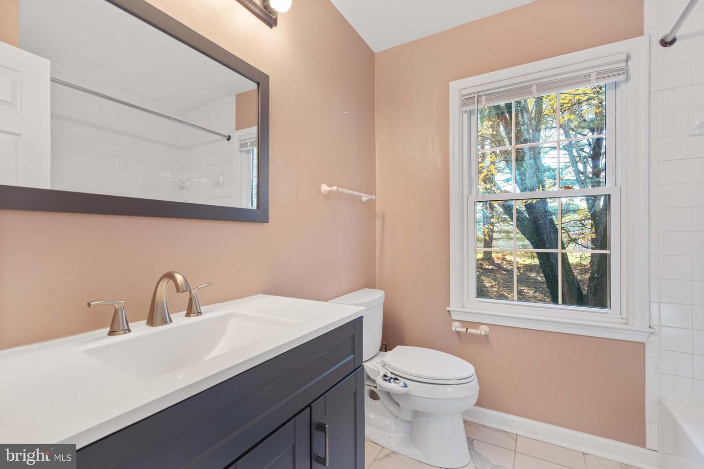 2621 John Milton Dr Property Photo 30