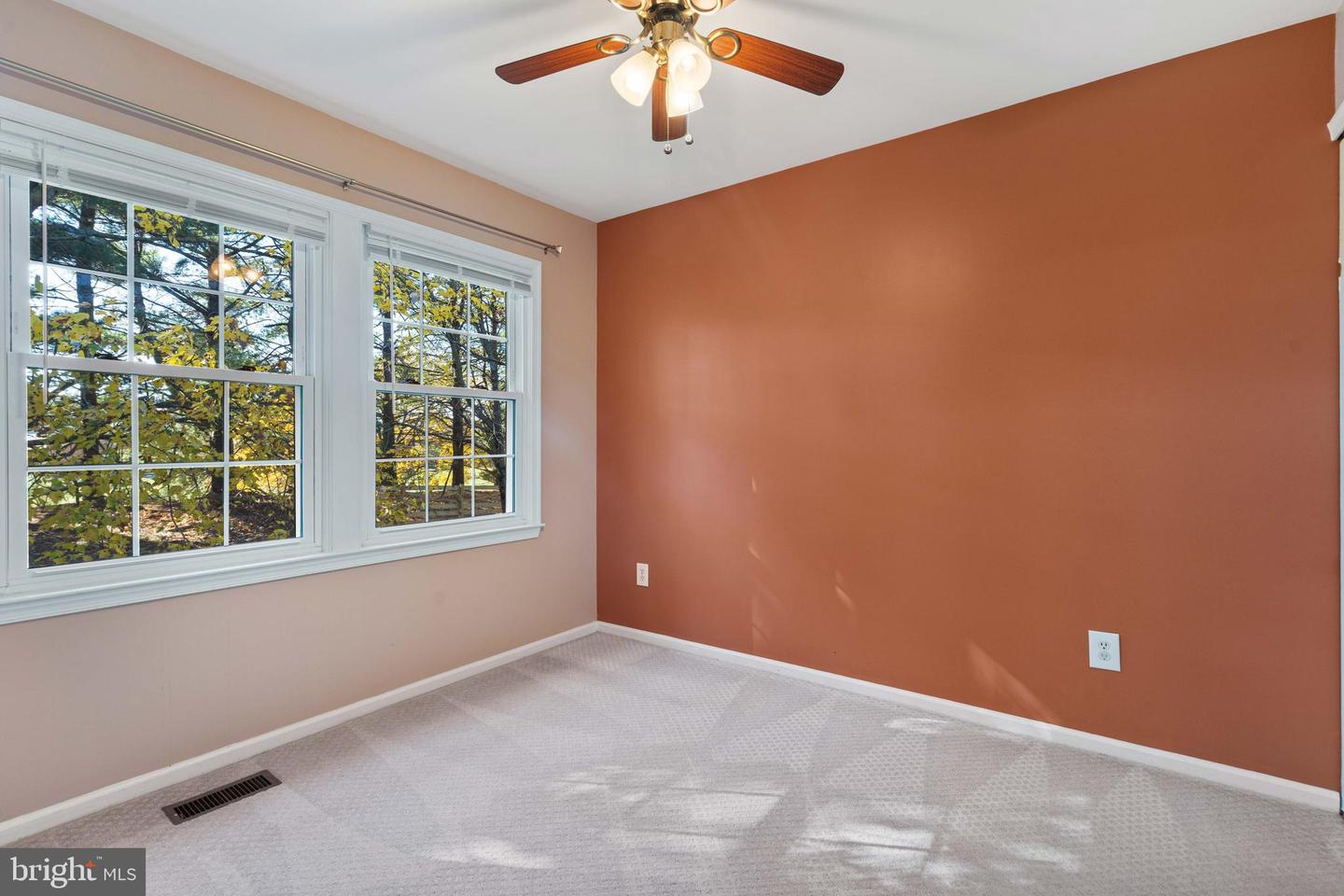 2621 John Milton Dr Property Photo 32