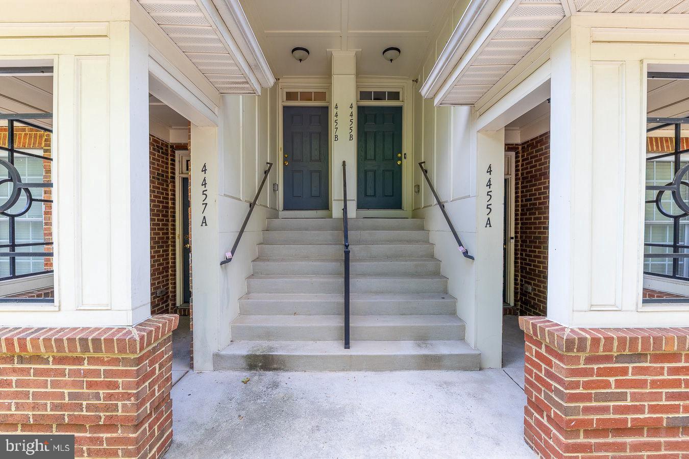 4457-b Beacon Grove Cir #705b Property Photo 3