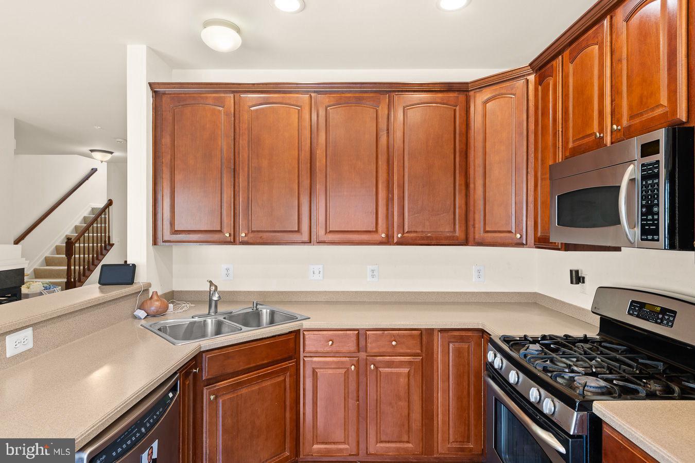4457-b Beacon Grove Cir #705b Property Photo 11
