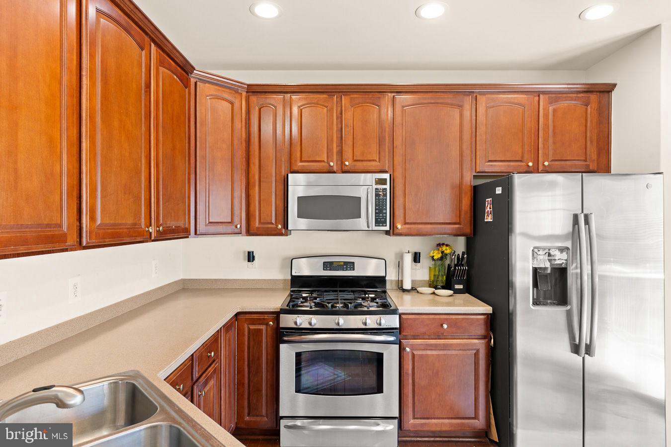 4457-b Beacon Grove Cir #705b Property Photo 13