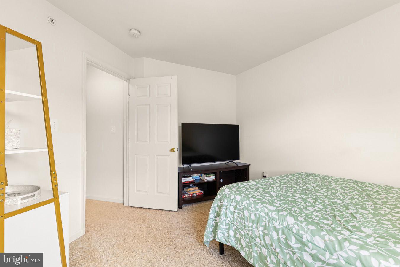 4457-b Beacon Grove Cir #705b Property Photo 21