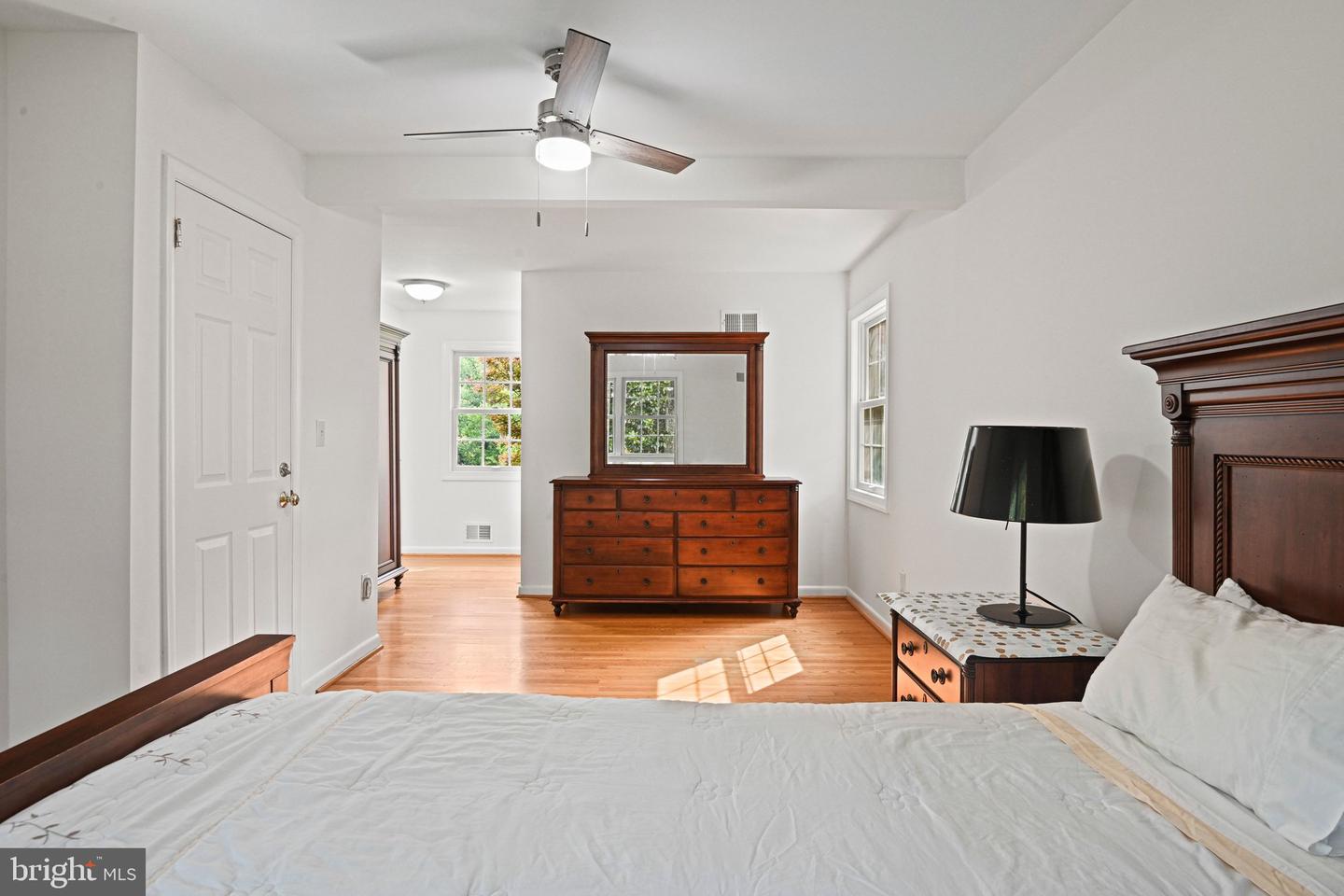 11334 Waples Mill Rd Property Photo 13