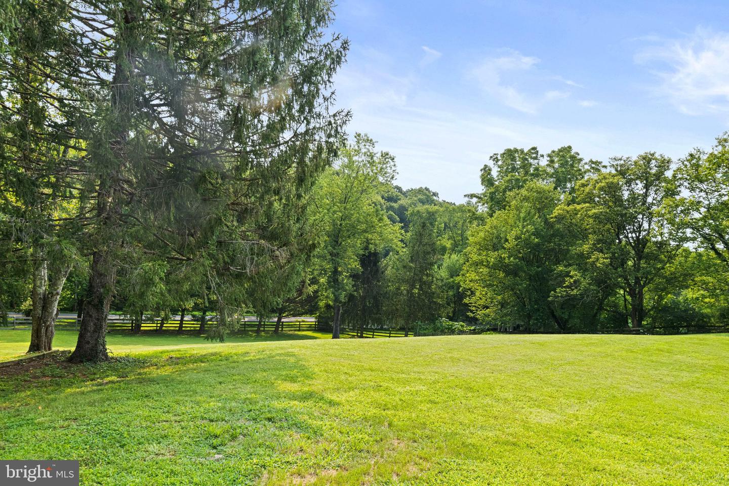 11334 Waples Mill Rd Property Photo 35