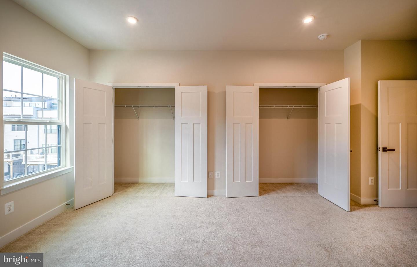 14062 Sunrise Valley Dr Property Photo 12