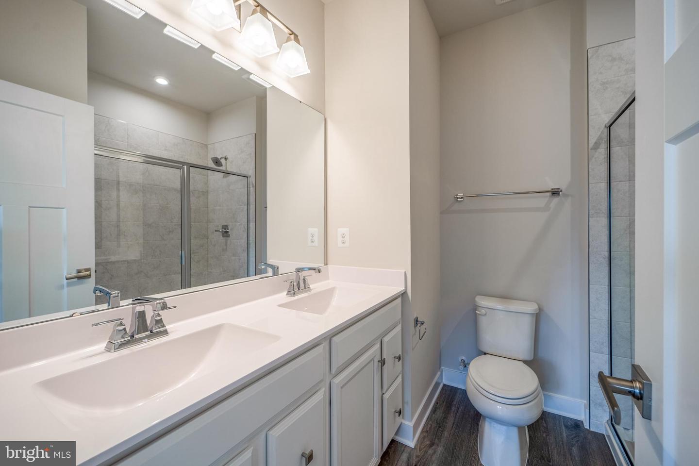 14062 Sunrise Valley Dr Property Photo 14