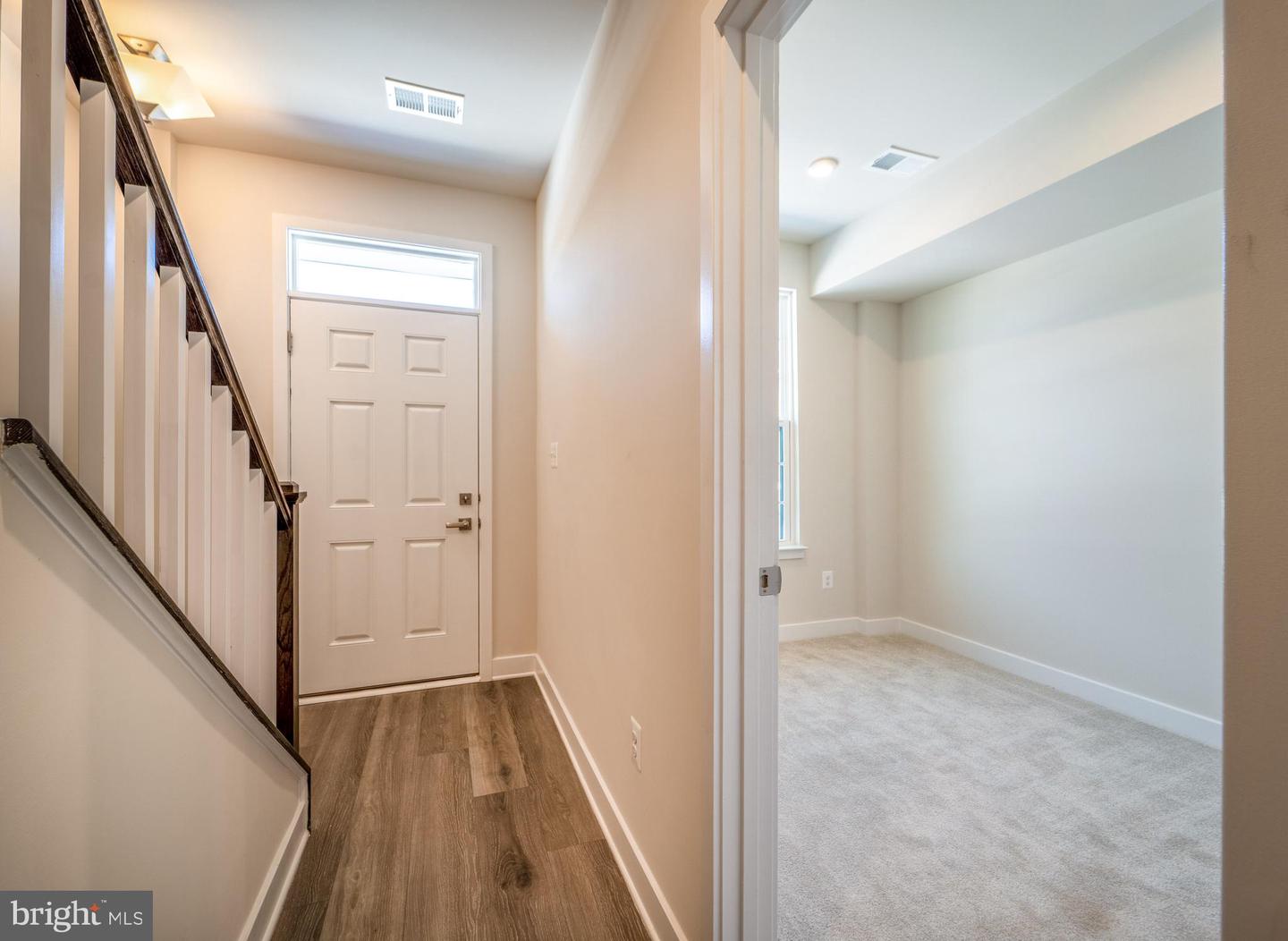 14062 Sunrise Valley Dr Property Photo 23