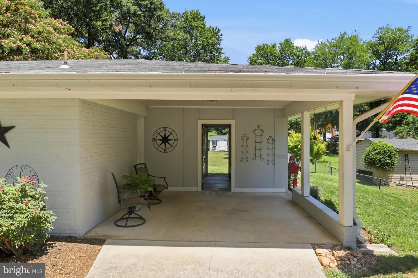 4216 Jackson Pl Property Photo 5
