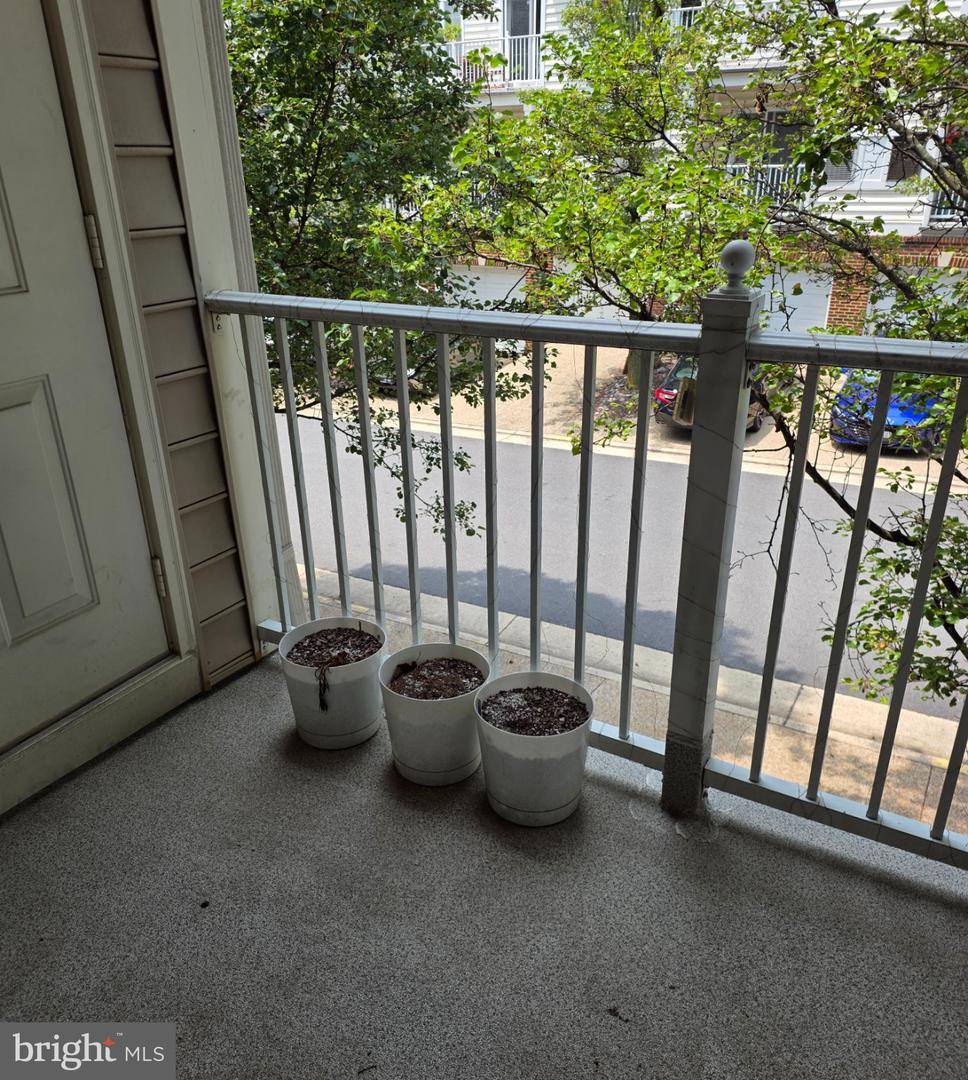 4459 Beacon Grove Cir #704-a Property Photo 25